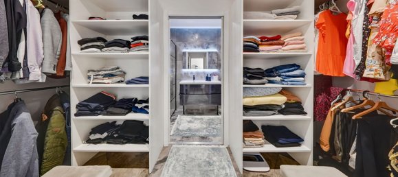 4 bedrooms House in Caen, France No. 360189 10