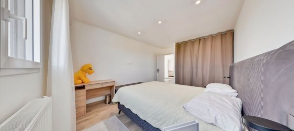 4 bedrooms House in Caen, France No. 360189 15