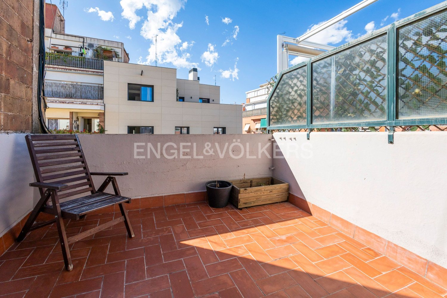 2 Schlafzimmer Penthouse in Horta-Guinardo, Spain, Nr. 248717