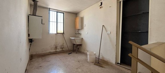 3 bedrooms House in Noicattaro, Italy No. 335691 29