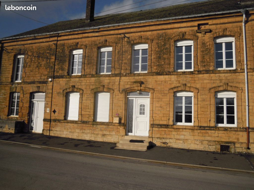 Casa de 2 dormitorios en Neufmaison, France No. 69036