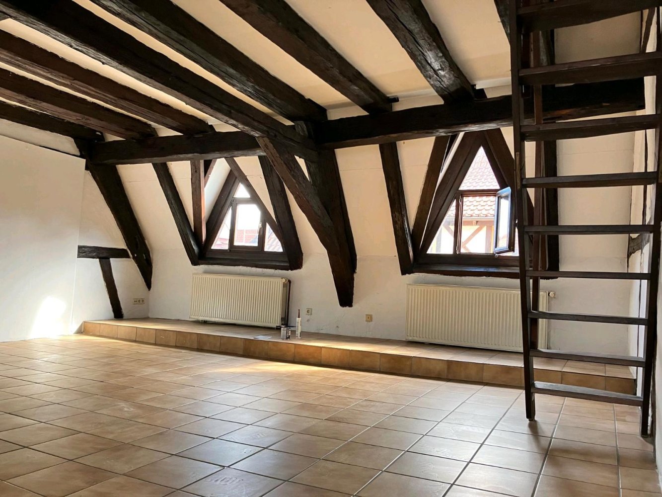 5-salle Duplex à Bad Bergzabern, Germany No. 242446