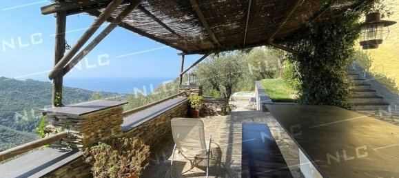 6 rooms Villa in Cogorno, Italy No. 155812 3