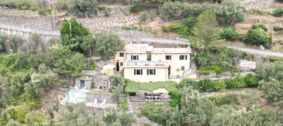 6 rooms Villa in Cogorno, Italy No. 155812 25