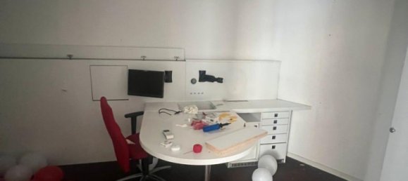 Edifício de 6 divisões em Saarbrucken, Germany N.º 113000 25