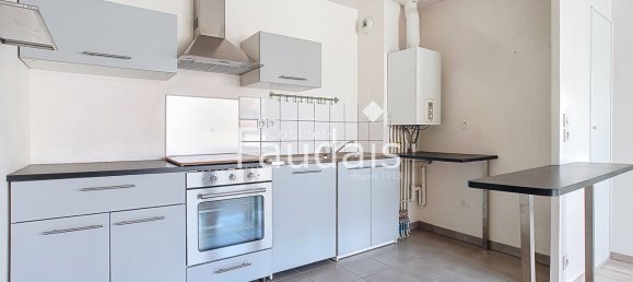 1 bedroom Apartment in Mondeville, France No. 355000 2