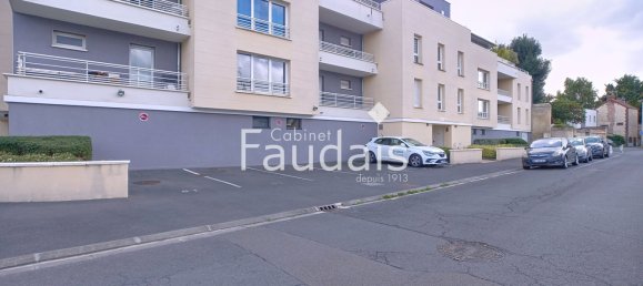 1 bedroom Apartment in Mondeville, France No. 355000 10