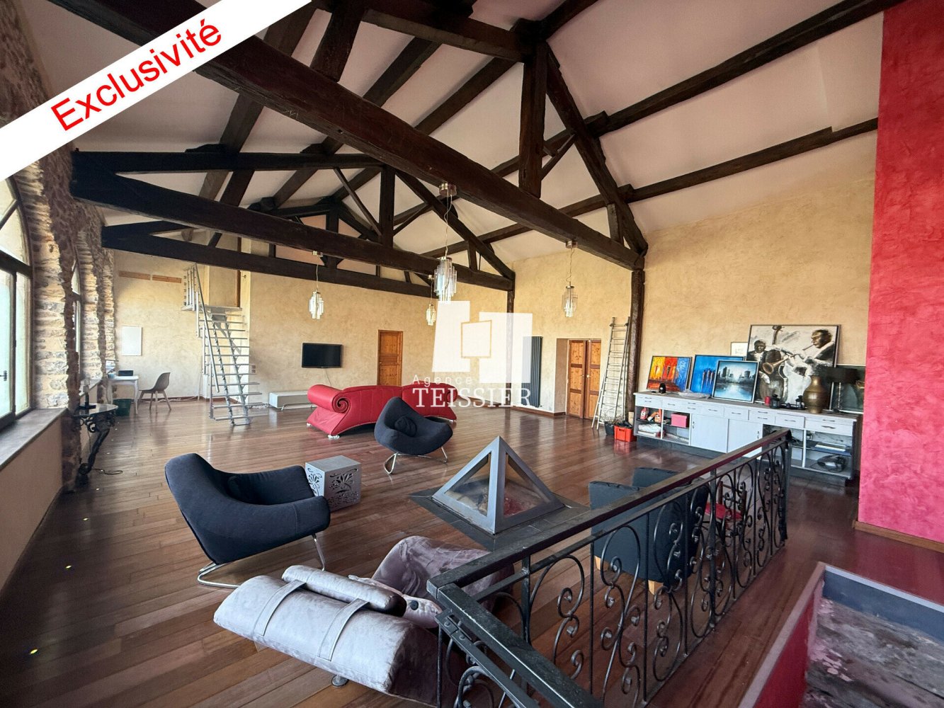 2 bedrooms House in Les Vans, France No. 271818