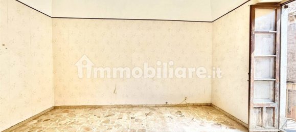 Apartamento de 3 dormitorios en Catania, Italy No. 326509 6