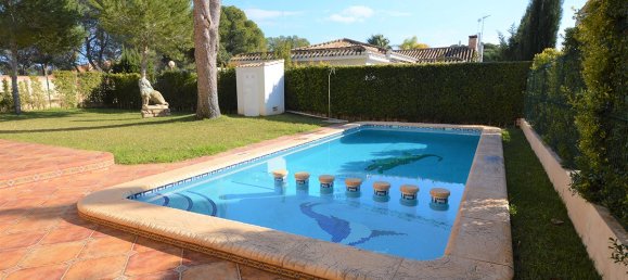 5 bedrooms Villa in Campoamor, Spain No. 1063 9