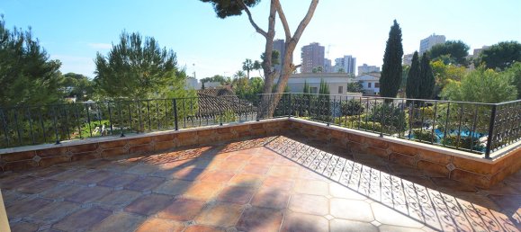 5 bedrooms Villa in Campoamor, Spain No. 1063 3