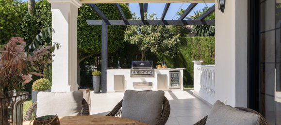 5 bedrooms Villa in Estepona, Spain No. 147364 29