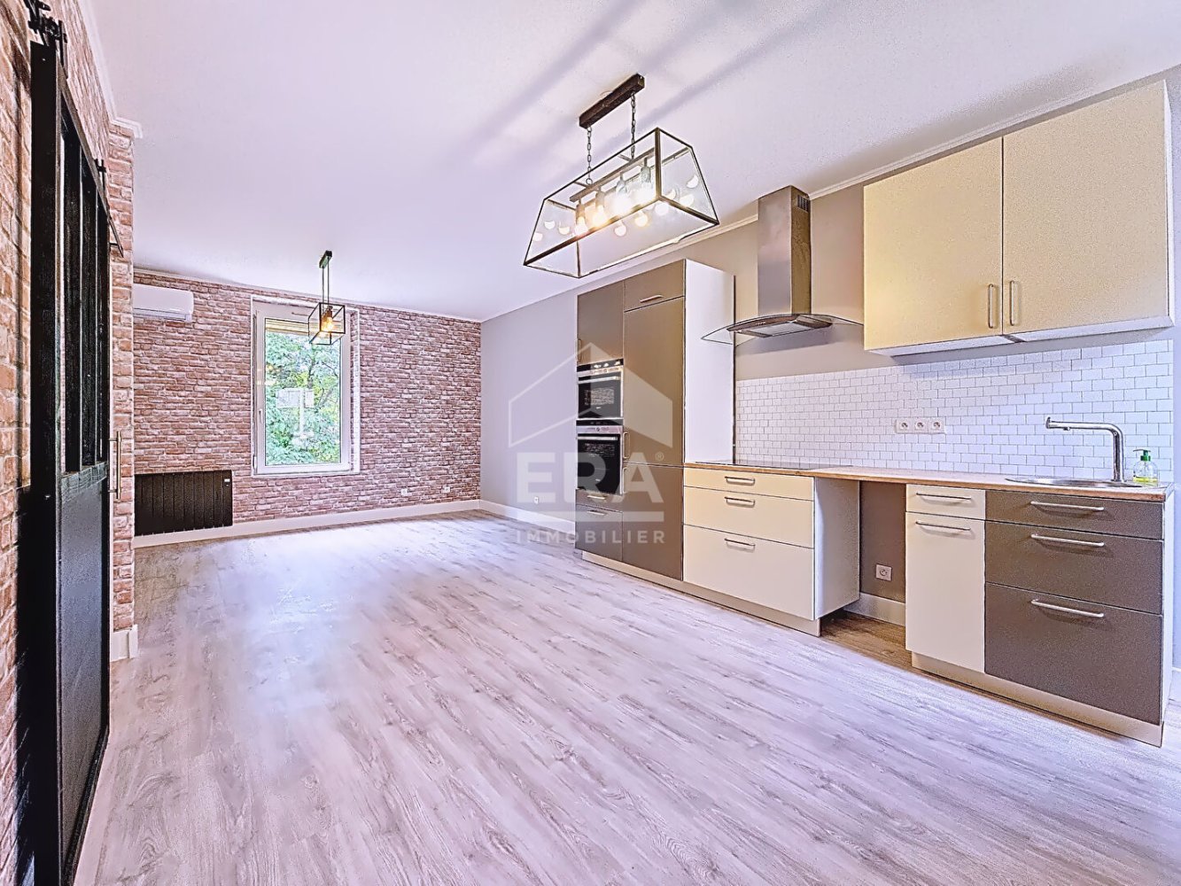 2 Schlafzimmer Haus in Cosnes-et-Romain, France, Nr. 305844