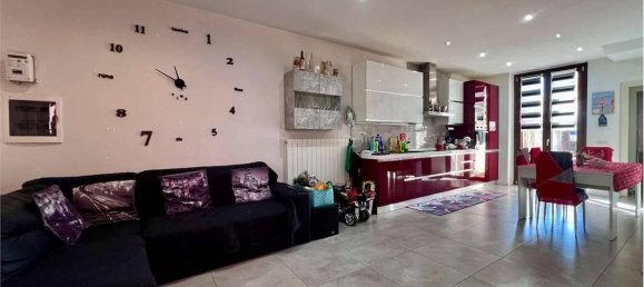 Villa de 5 habitaciónes en Sangiano, Italy No. 41617 2