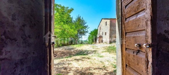 5 rooms House in Certaldo, Italy No. 219025 15