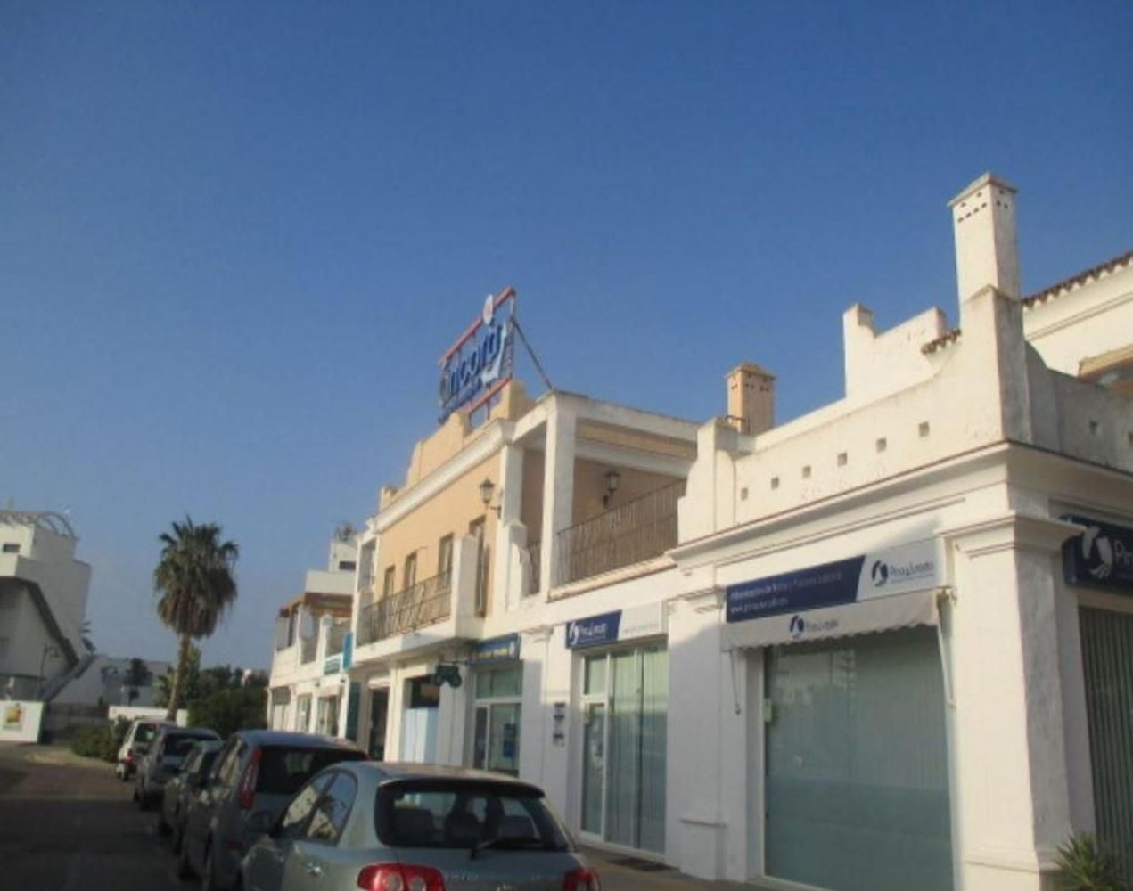 56m² Garage in Rota, Spain No. 203500