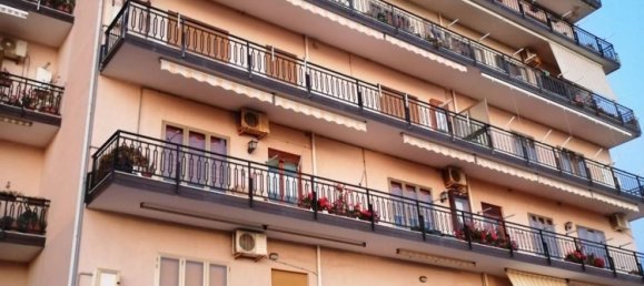 5 bedrooms Apartment in Paola, Italy No. 311615 22