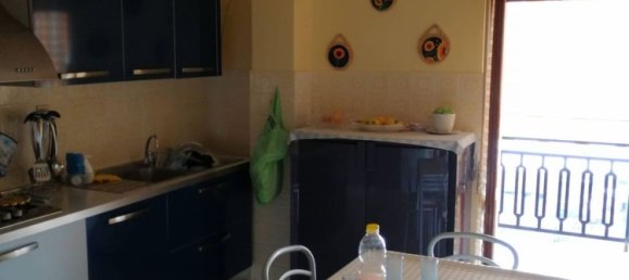 5 bedrooms Apartment in Paola, Italy No. 311615 9