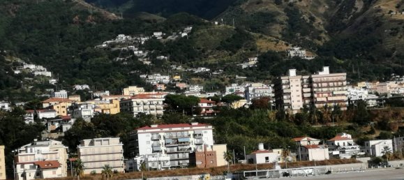 5 bedrooms Apartment in Paola, Italy No. 311615 4