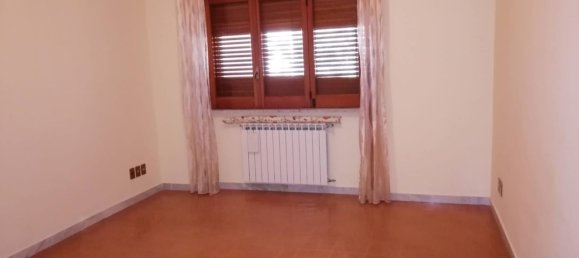 5 bedrooms Apartment in Paola, Italy No. 311615 19