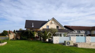 Casa de 7 divisões em Kronstorf, Austria N.º 190331