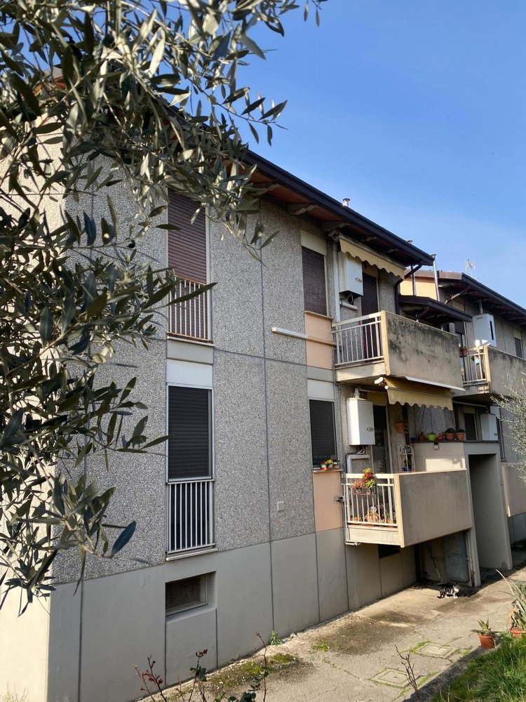 6غرفة شقة في Narni, Italy رقم 157242