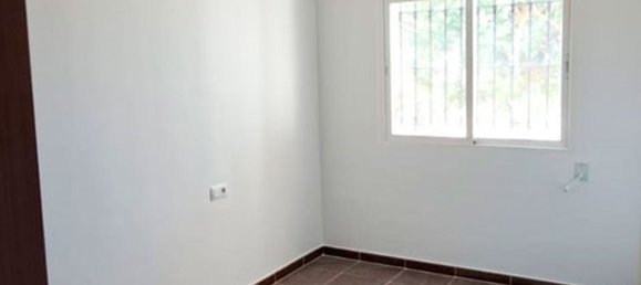 3 bedrooms House in Catral, Spain No. 185169 16