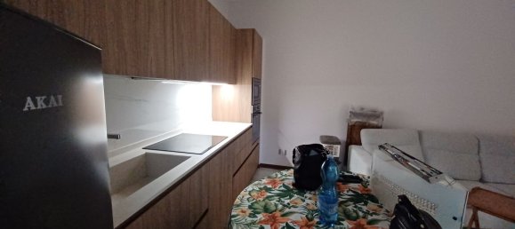 Квартира с 2 комнатами в Римини, Италия № 213202 4