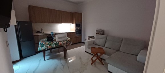 Квартира с 2 комнатами в Римини, Италия № 213202 5