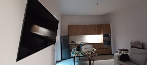 Квартира с 2 комнатами в Римини, Италия № 213202 2