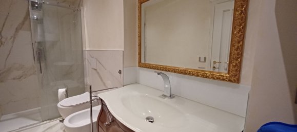 Квартира с 2 комнатами в Римини, Италия № 213202 15