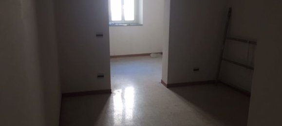 2 rooms Apartment in Ancona, Italy No. 114750 2