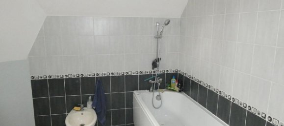 Casa de 4 dormitorios en La Loupe, France No. 101795 10