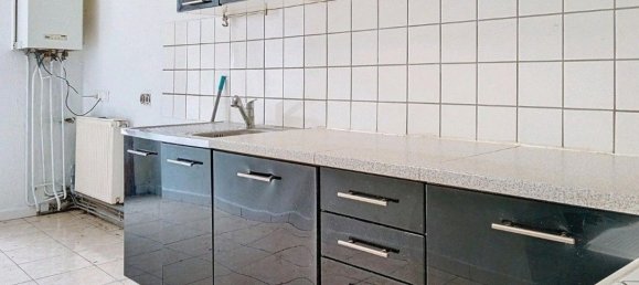 Casa T2 em Haillicourt, France N.º 50383 2