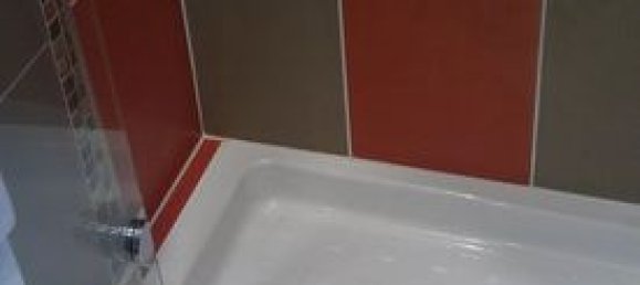 Studio in Paris, France No. 315656 7