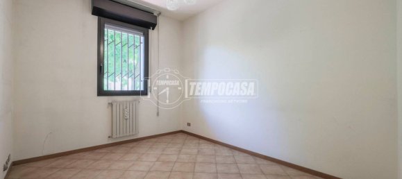 4 bedrooms House in Anzola dell'Emilia, Italy No. 307084 14