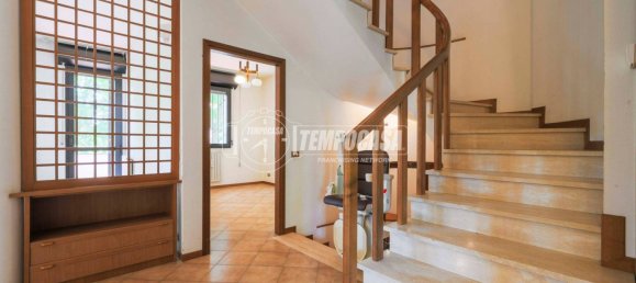 4 bedrooms House in Anzola dell'Emilia, Italy No. 307084 2