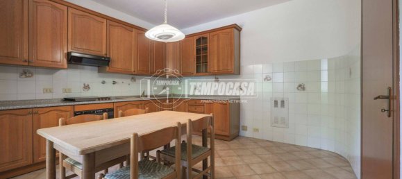 4 bedrooms House in Anzola dell'Emilia, Italy No. 307084 9