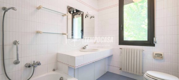 4 bedrooms House in Anzola dell'Emilia, Italy No. 307084 25