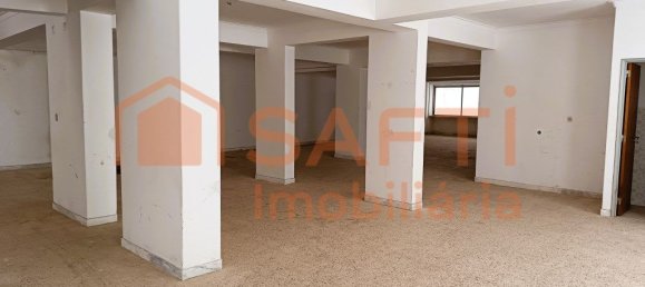 210m² Commercial property in Sintra, Portugal No. 200797 2