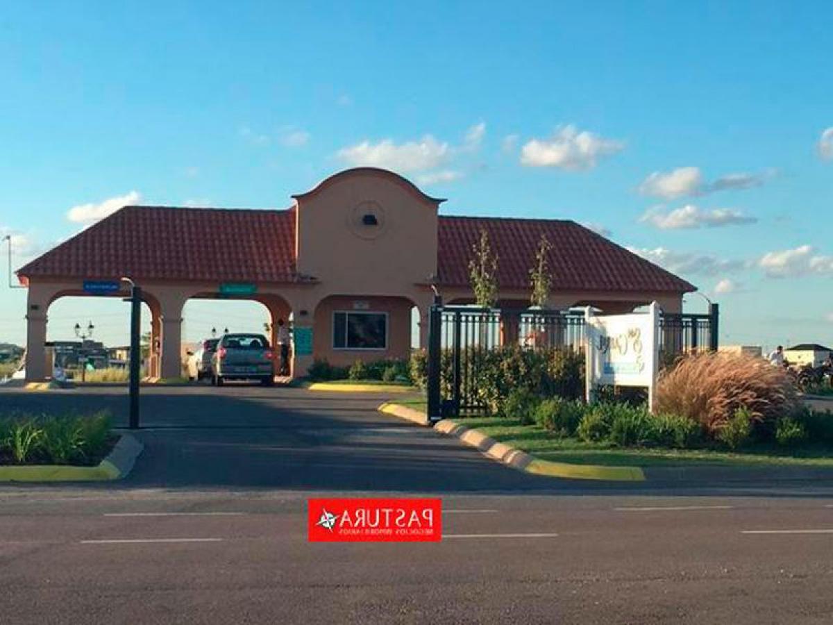  Land in Tigre, Argentina No. 118270