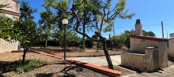 Вилла с 4 спальнями в Трани, Италия № 321162 18