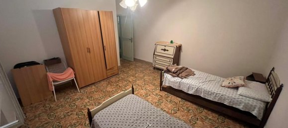 Вилла с 4 спальнями в Трани, Италия № 321162 5