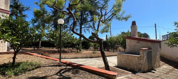 Вилла с 4 спальнями в Трани, Италия № 321162 23