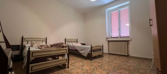 Вилла с 4 спальнями в Трани, Италия № 321162 6