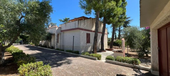 Вилла с 4 спальнями в Трани, Италия № 321162 21