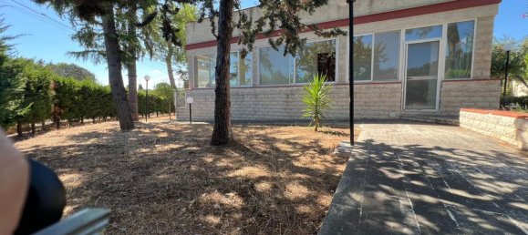 Вилла с 4 спальнями в Трани, Италия № 321162 25