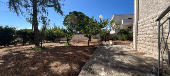 Вилла с 4 спальнями в Трани, Италия № 321162 14