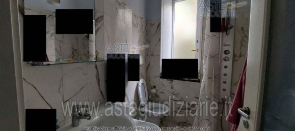 3 rooms Apartment in Pozzuoli, Italy No. 261161 3