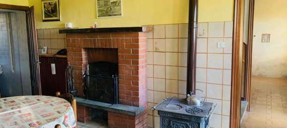 5 rooms House in Isola Sant'Antonio, Italy No. 153699 7